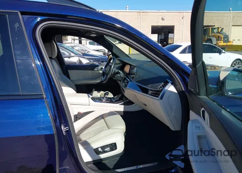 2018 Mercedes-Benz C 300 from USA, damaged, VIN WDDWJ4JB4JF677118